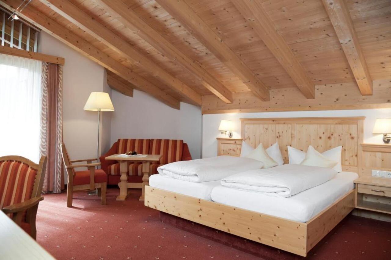 Hotel Troschana Флірш Екстер'єр фото